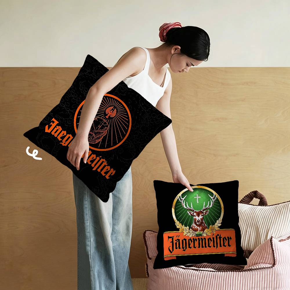 Cuscino con logo J-Jagermeiste - Home Textiles And Furnishing recensione e prezzo